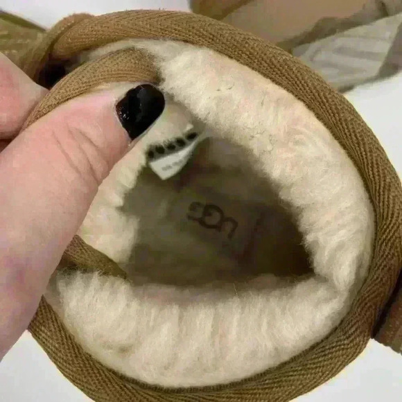 New UGG child Unisex size 3 Neumel II Graphic Stitch Chukka brown Boot - Picture 10 of 10